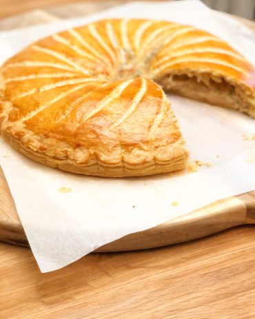 galette des rois salée à base de pétoncles et de thon pour l'épiphanie