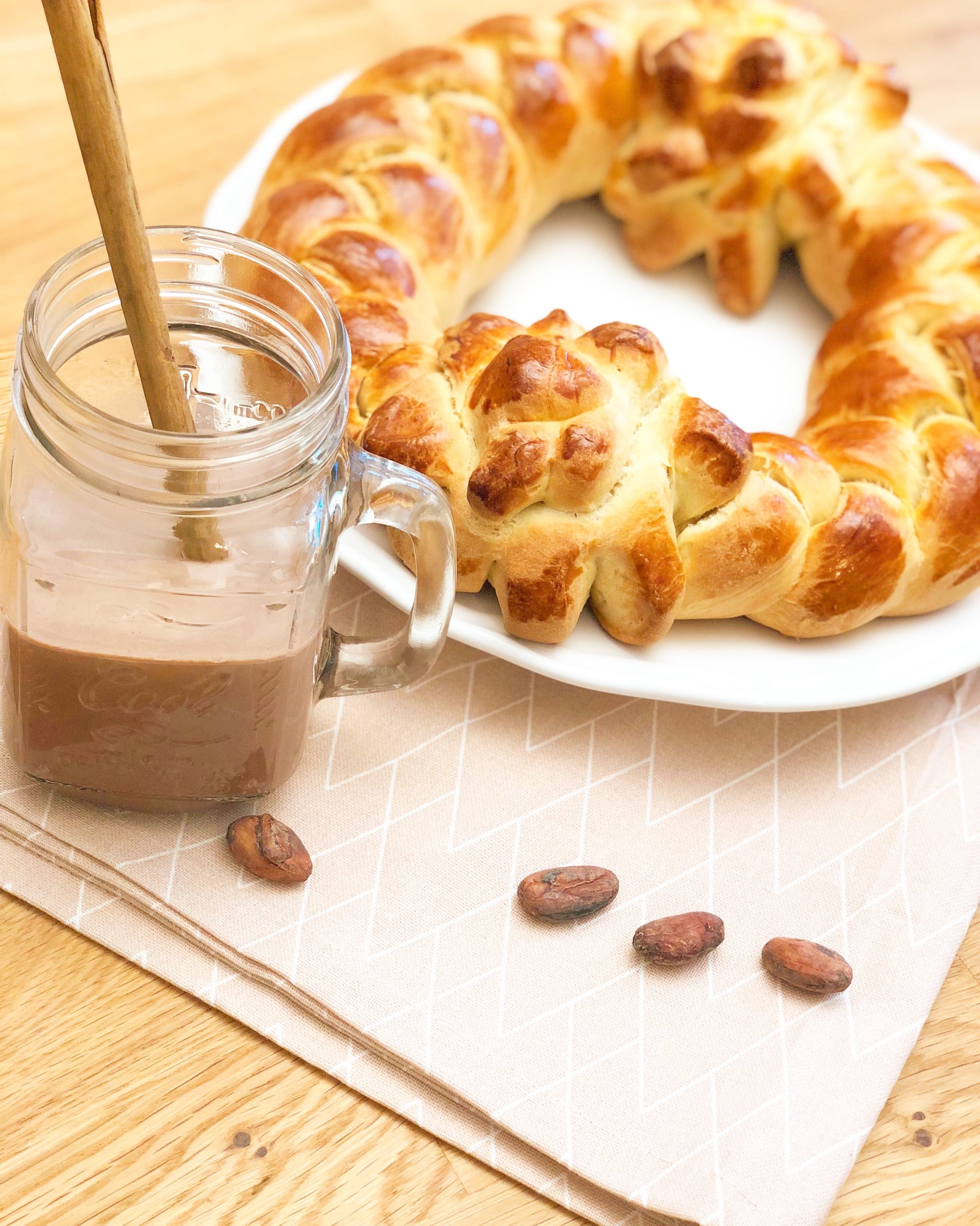 traditionnel pain au beurre de la Martinique à servir avec le chocolat